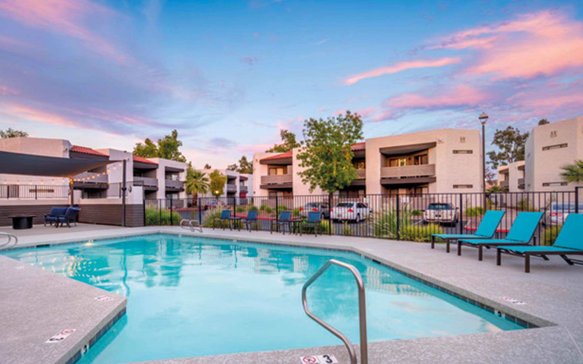 An image of a building in the Sonoma Pines Multi-family development owned by Henley Investments as part of the Multi-family PRS & BtR division