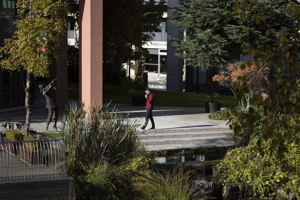 Riverwalk Business Campus, Dublin Landscaped public realm and office buildings at Riverwalk Business Campus in Dublin